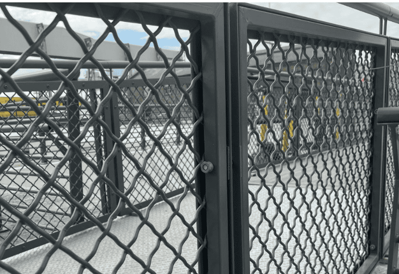 woven wire mesh balustrade (18)